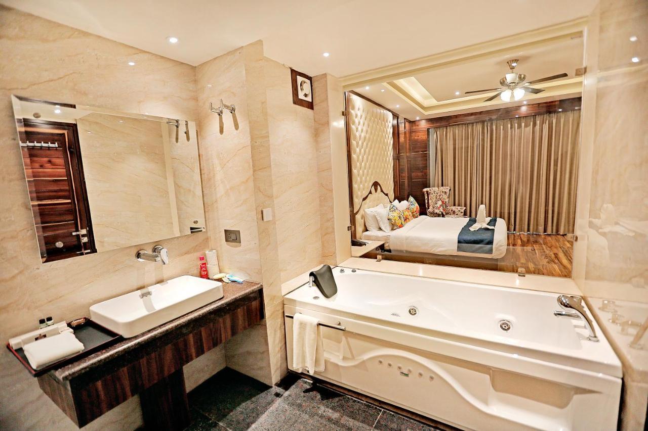 Hotel Vintage Zirakpur Chandigarh Panchkula Extérieur photo