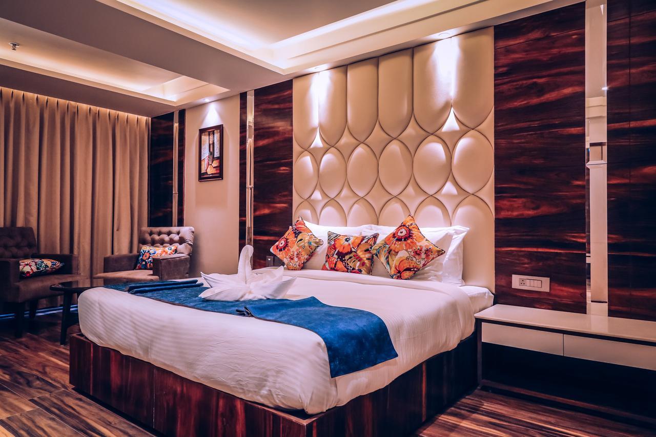 Hotel Vintage Zirakpur Chandigarh Panchkula Extérieur photo